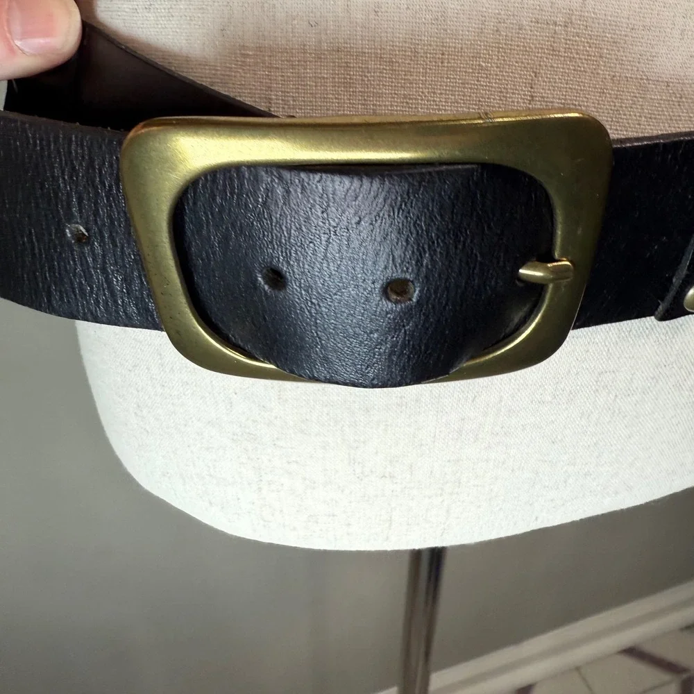 Linea Pelle Black Genuine Leather Stud Belt LPWD06508 Medium